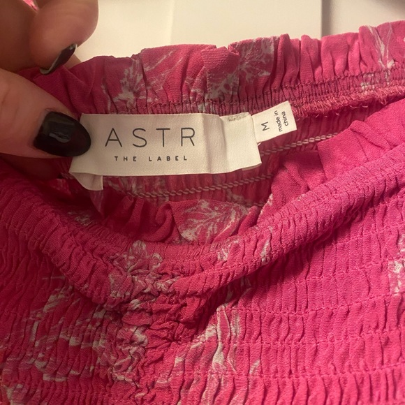 Astr the Label pink top - size M - Picture 6 of 7